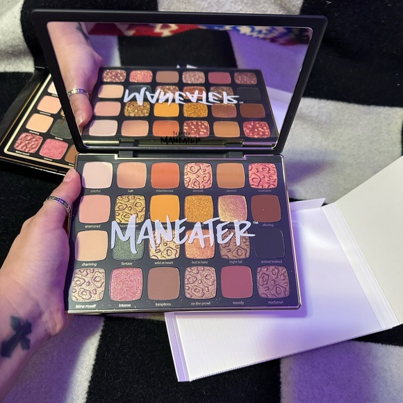 BRAND NEW Tarte Maneater After Dark Palette - Picture 2 of 4